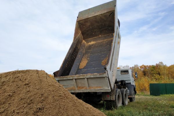 Topsoil Delivery in Brunswick