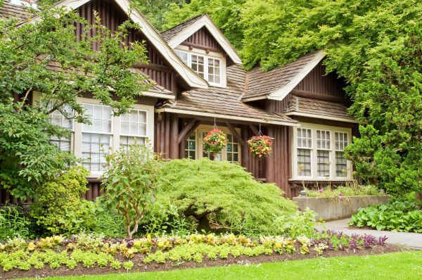 Log Home Landscaping in Brunswick